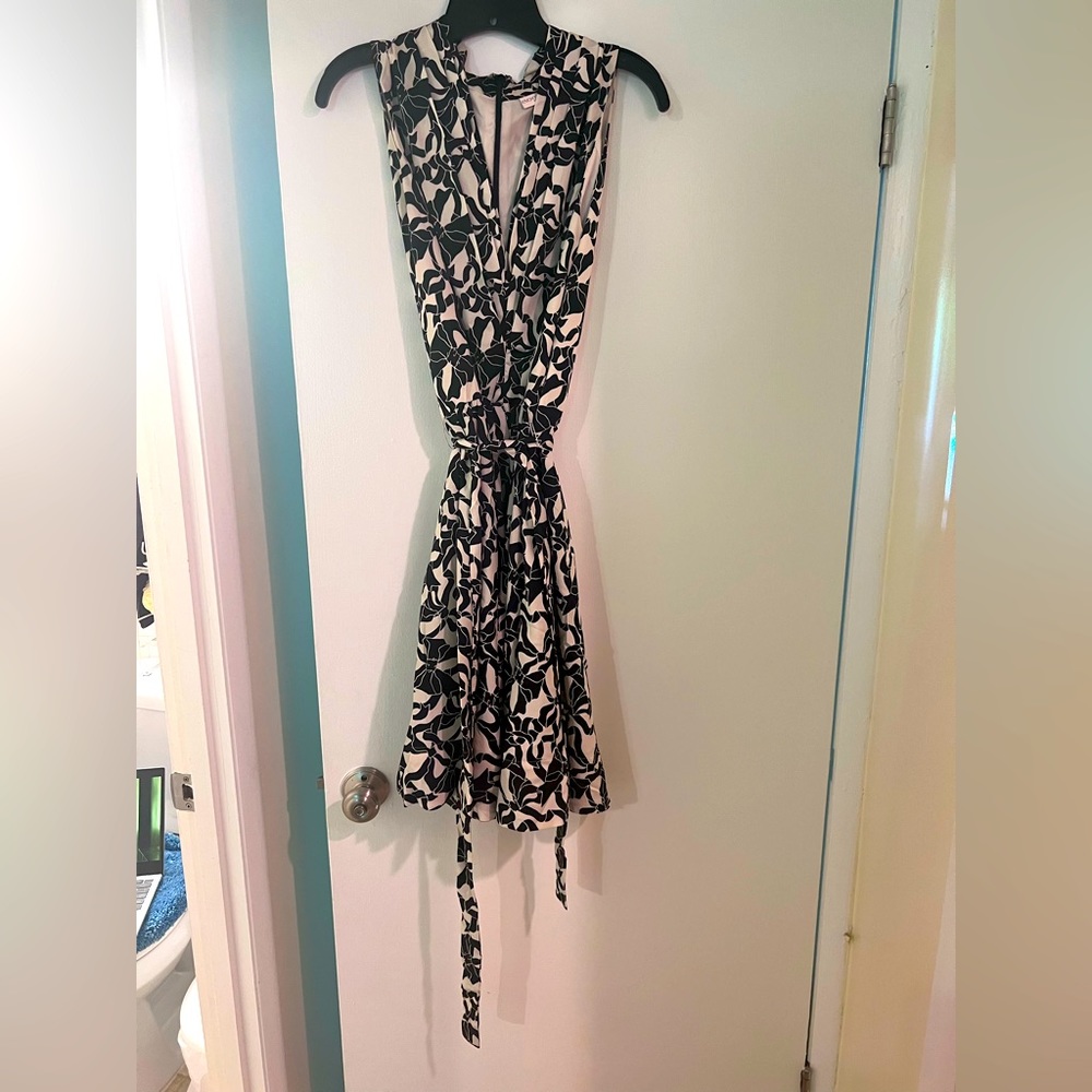 NY&Co Ivory and Black Print Dress